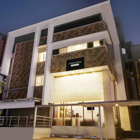 Super Townhouse City Center Near Mysore Palace Formerly Aavass Inn Exterior foto